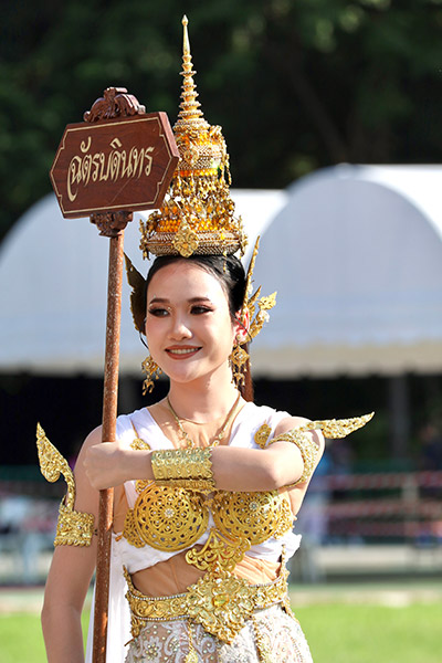 พบกับเด็กบดินทรรุ่นใหม่ที่มีความสามารถหลากหลาย ในงานมหกรรมกีฬาดนตรี ศิลปะ และวัฒนธรรม นิลุบลเกม ครั้งที่ 42 พร้อมการแสดงสุดอลังการจากสแตนด์เชียร์ทั้ง 5 สี