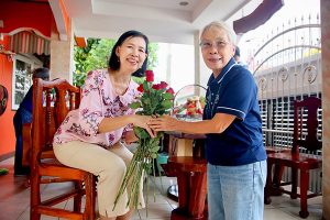 teacher-visit-270967.16