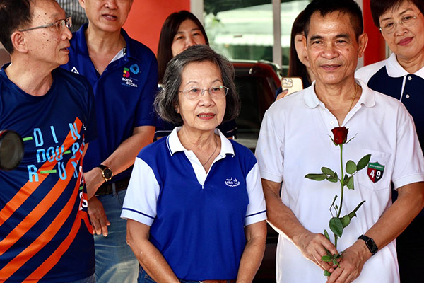 teacher-visit-270967.5