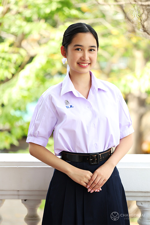 ประธานคณะกรรมการสภานักเรียน โรงเรียนบดินทรเดชา (สิงห์ สิงหเสนี) : นางสาวโสภิตนภา ชุมวรฐายี (ฟ้า)